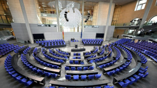 Bundestag beschlie&szlig;t Haushalt 2022 mit 139 Milliarden Euro neuen Krediten