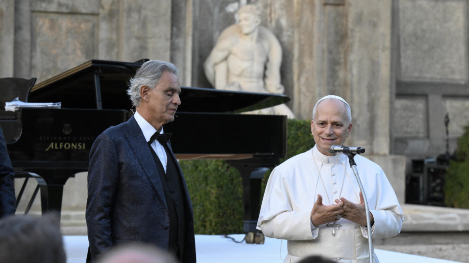 Bocelli canter&agrave; per il Papa, il 29 luglio a Castel Gandolfo