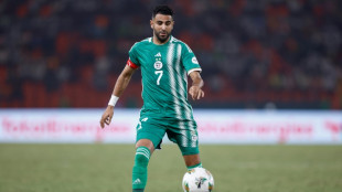 Mahrez scores as five-goal Algeria crush Liberia
