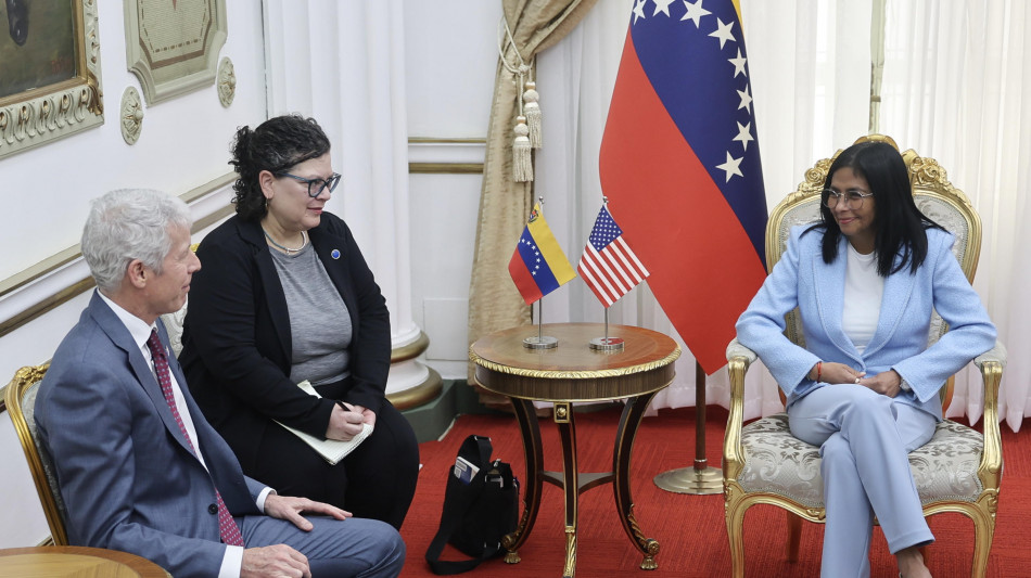 Il Venezuela riapre le sue missioni diplomatiche negli Usa