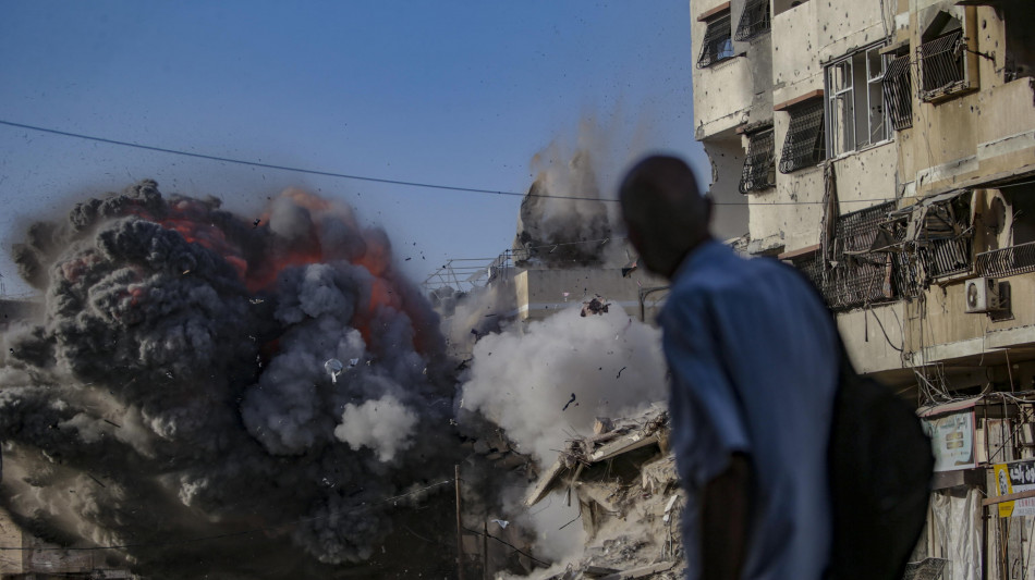 Wafa, almeno 15 morti in attacchi a Gaza City