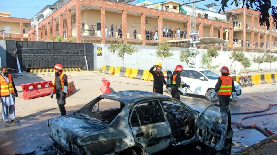 Al menos 12 muertos en un ataque suicida en la capital de Pakistán