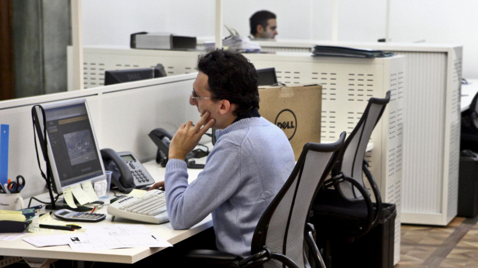 Borsa: Milano chiude in ribasso, -0,13%