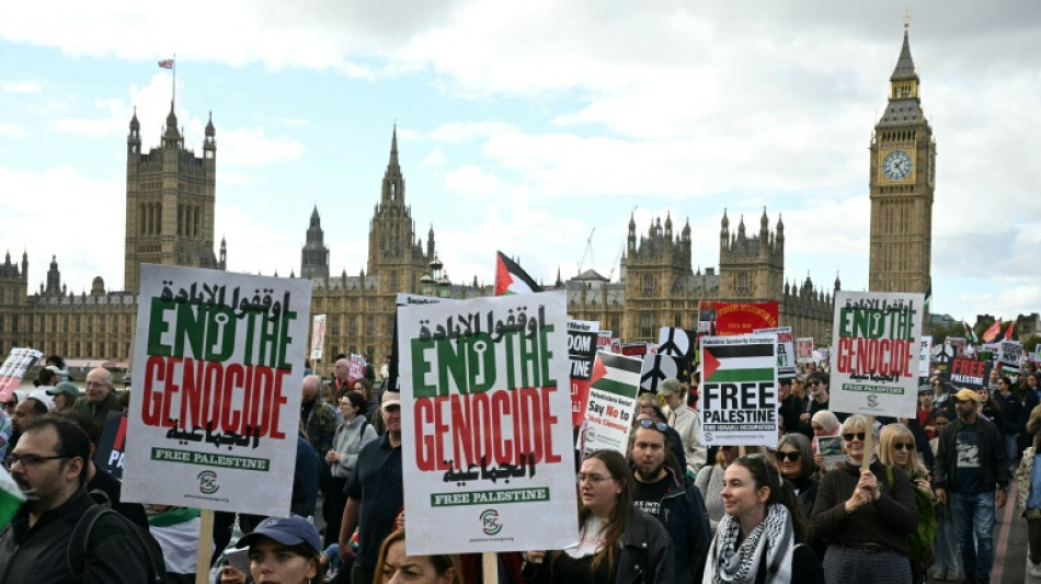 Plusieurs milliers de manifestants &agrave; une marche propalestinienne &agrave; Londres