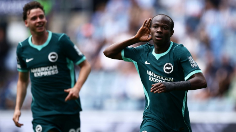Five-star Brighton crush 10-man Coventry