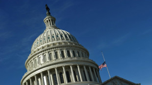 Neuer US-Haushalt mit Milliardenhilfen f&uuml;r Ukraine nimmt erste H&uuml;rde im Kongress