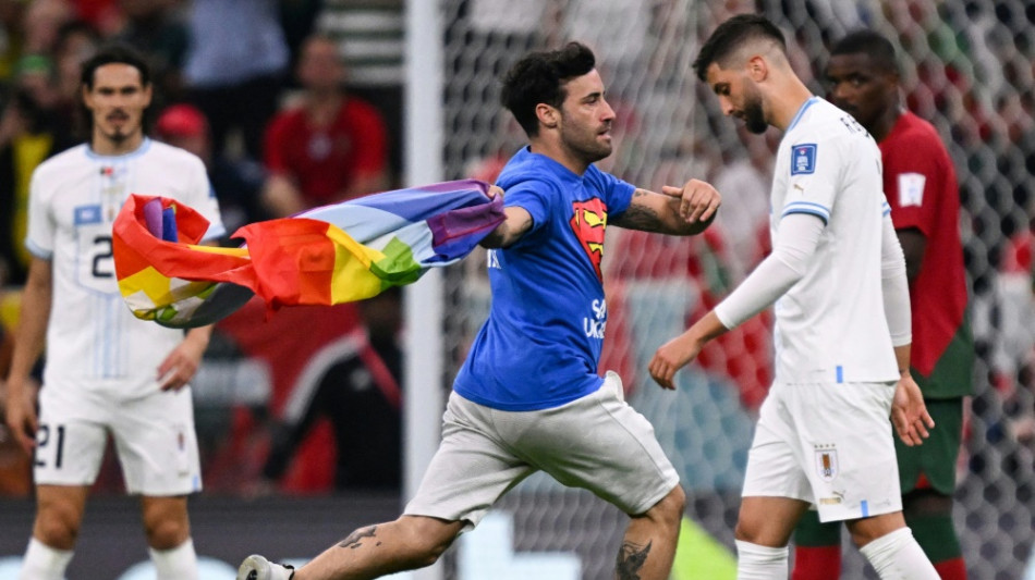 Regenbogen-Flitzer wieder auf freiem Fu&szlig;