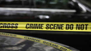 Tr&ecirc;s crian&ccedil;as e um professor s&atilde;o mortos em ataque armado em escola no Oregon, EUA