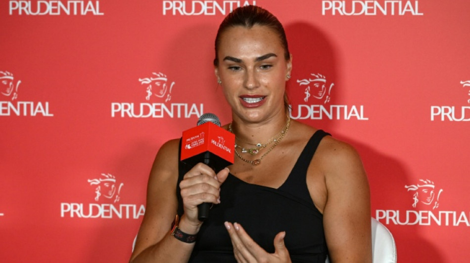 Tennis: Djokovic, "un gars génial" qui "m'aide" assure Aryna Sabalenka 