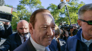 Kevin Spacey ante la justicia civil por denuncia de agresi&oacute;n sexual a un adolescente
