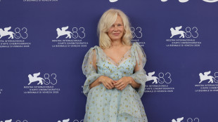 Pamela Anderson star a Venezia, dal gal&agrave; Amfar a Place to Be