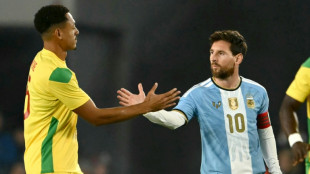 Pour la der de Messi, les p&eacute;riples low-cost et rocambolesques du B&eacute;nin et du Burkina