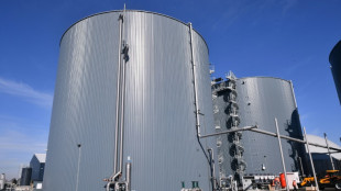 Dans le bassin de Lacq, des "nez" form&eacute;s pour identifier les rejets chimiques