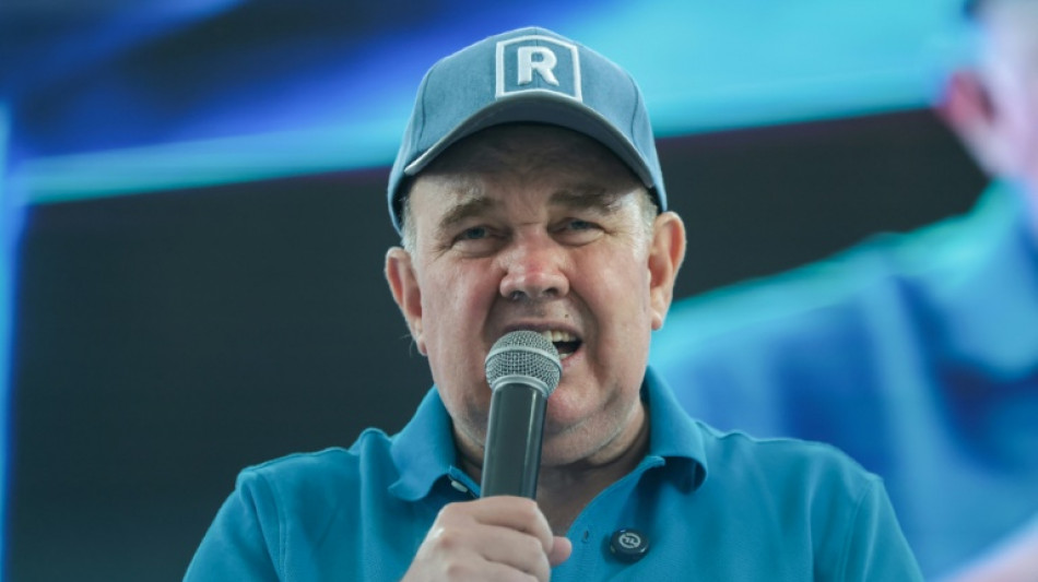 Filha de Fujimori, comediante e f&atilde; de Trump: os presidenci&aacute;veis favoritos no Peru