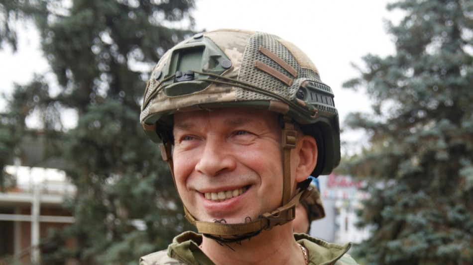 Novo comandante do Ex&eacute;rcito ucraniano quer 'aperfei&ccedil;o&aacute;-lo' para vencer a guerra