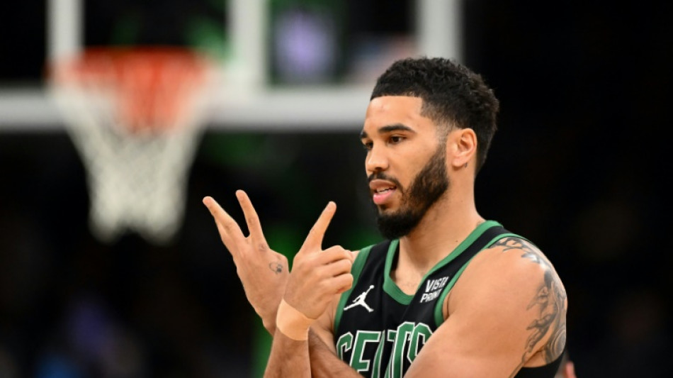 NBA: s&eacute;rie de dix succ&egrave;s pour les Celtics, Giannis porte les Bucks