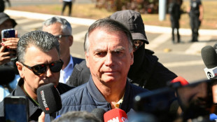 Oberstes Gericht: Brasiliens Ex-Präsident Bolsonaro muss Fußfessel tragen