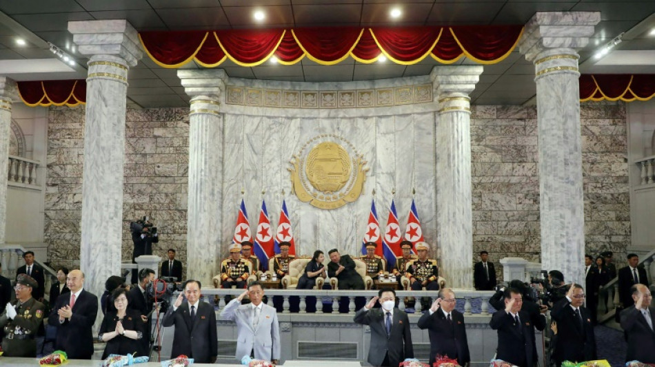 Un vice-Premier ministre chinois a assist&eacute; &agrave; un d&eacute;fil&eacute; en Cor&eacute;e du Nord