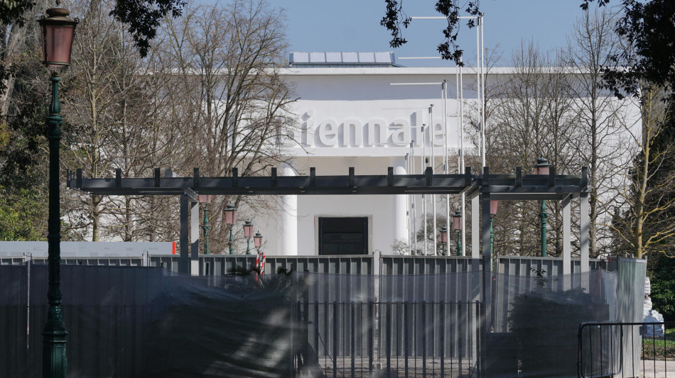 Giuria Biennale Arte, 'Israele e Russia esclusi dai premi'