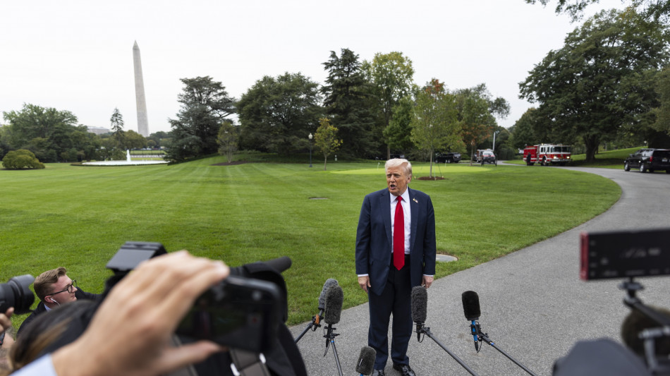 Base aeronautica Usa in New Jersey in lockdown