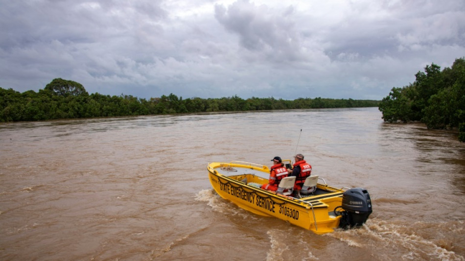 Rescatistas evac&uacute;an poblado australiano golpeado por inundaci&oacute;n