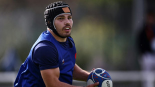 XV de France: Antoine Dupont &agrave; nouveau casqu&eacute; avant les Springboks