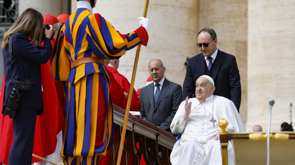 Il Papa a Piazza San Pietro, "Buona Domenica delle Palme!"