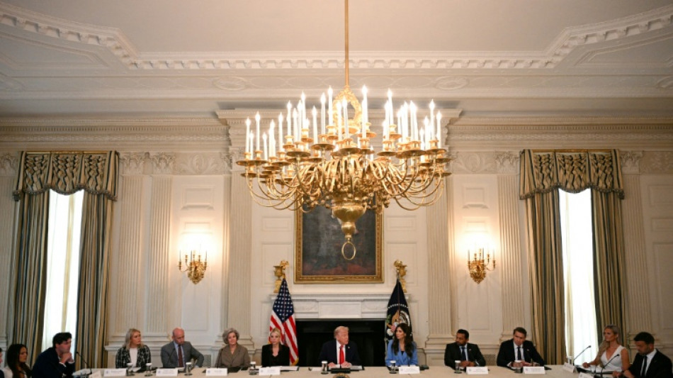 Trump acusa a medios de comunicaci&oacute;n de apoyar al grupo de izquierda Antifa