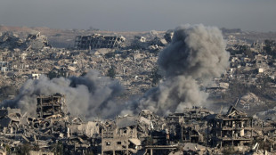 La Defensa Civil de Gaza reporta 32 muertos por disparos israelíes cerca de centros de ayuda