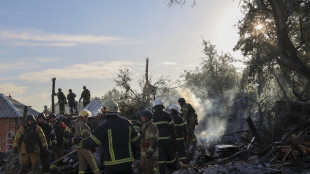 Kiev, 'attacchi con bombe guidate in pieno giorno su Kharkiv, 3 morti'