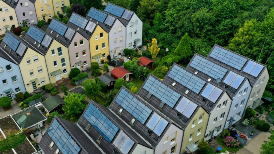 Verivox: Preise f&uuml;r Solaranlagen in zw&ouml;lf Monaten um zehn Prozent gesunken 