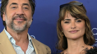 Javier Bardem y Pen&eacute;lope Cruz brillan en la Mostra con "B&uacute;nker" y su crisis de pareja