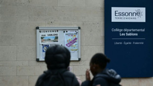 Mordermittlungen gegen vier Verd&auml;chtige nach t&ouml;dlichem Angriff auf 15-J&auml;hrigen nahe Paris