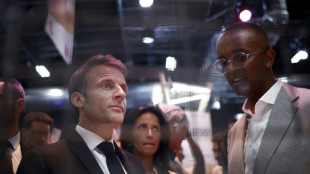 A VivaTech, en terrain conquis, Macron d&eacute;bourse un peu pour l'IA