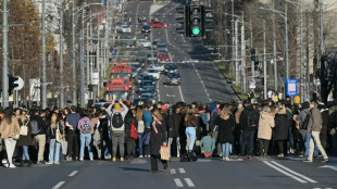 Serbie: blocage d'une rue &agrave; Belgrade contre la fraude &eacute;lectorale pr&eacute;sum&eacute;e