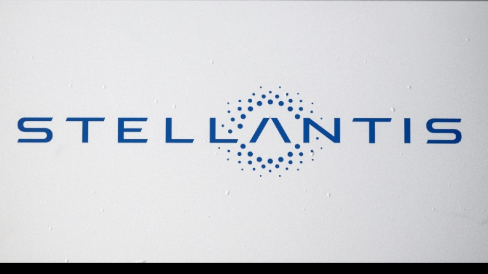 Stellantis: b&eacute;n&eacute;fice record en 2022 gr&acirc;ce aux  hausses de prix des v&eacute;hicules