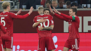 D&uuml;sseldorf und Paderborn nehmen Aufstiegspl&auml;tze in den Blick