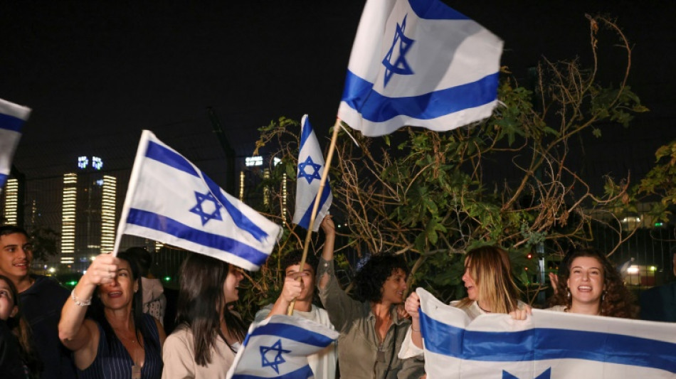 M&aacute;s liberaciones de rehenes previstas en segundo d&iacute;a de tregua en Gaza