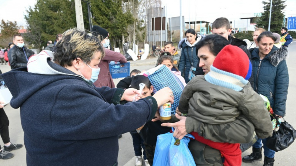 La Hongrie d'Orban accueille les r&eacute;fugi&eacute;s ukrainiens &agrave; bras ouverts