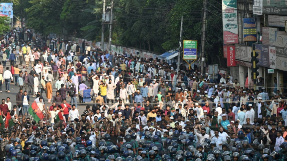 Bangladesh police break up anti-PM protest with tear gas, rubber bullets