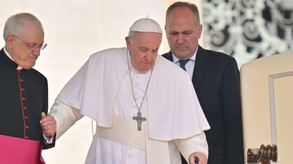 El papa reza por las v&iacute;ctimas del sismo en Afganist&aacute;n y los jesuitas asesinados en M&eacute;xico