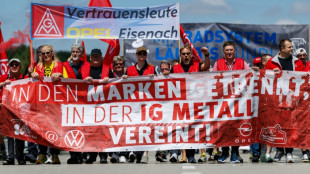 Volkswagen: Arbeitnehmer entt&auml;uscht von Vorstand - Gewerkschaft warnt vor Streiks