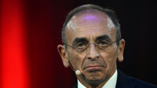 Présidentielle: débat sur retraites relancé, duel tendu Pécresse/Zemmour