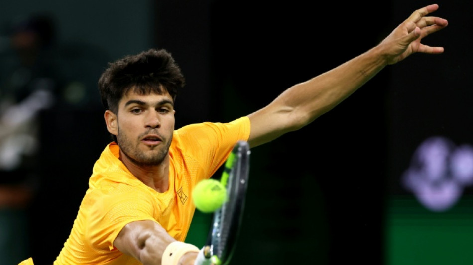 Streaks on line as Alcaraz takes on Medvedev in Indian Wells semis