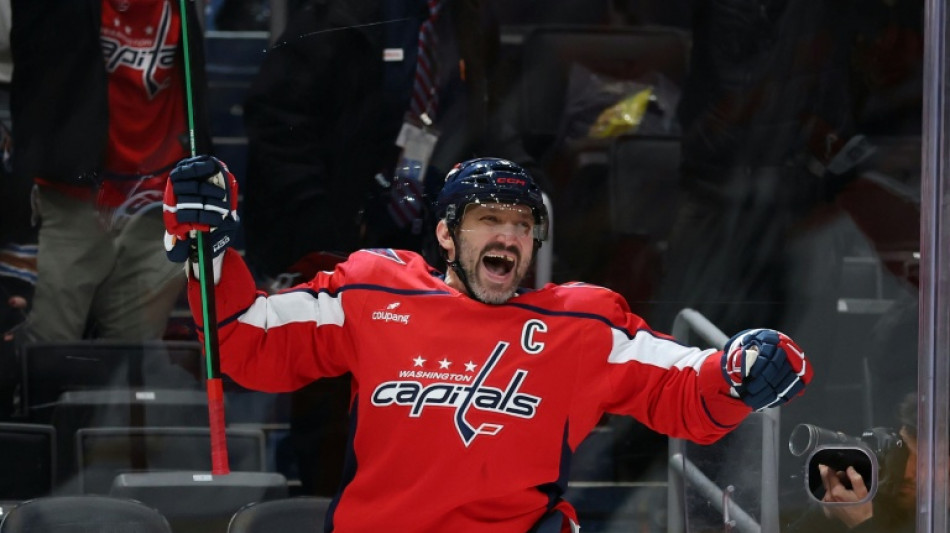 NHL: Alex Ovechkin premier joueur à atteindre les 900 buts