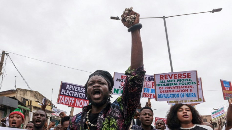 Nigeria: manifestations contre la vie chère, gaz lacrymogènes dans plusieurs villes