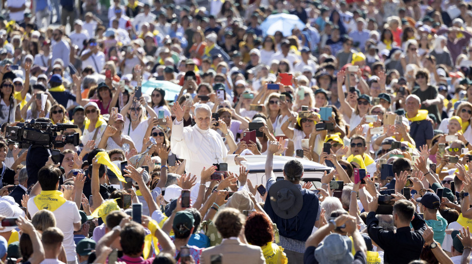 Il Papa ai giovani, "non dobbiamo sciupare la vita"