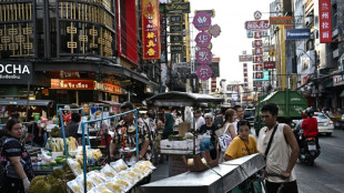 Bangkok pone orden y amenaza sus emblem&aacute;ticos puestos de comida callejera