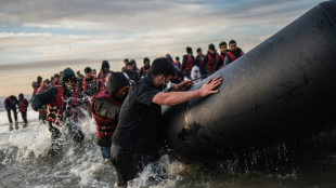 France, UK sign new deal on thwarting migrant Channel crossings&nbsp;