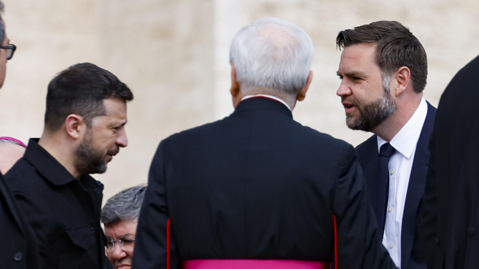 Vance vede Zelensky a Roma, incontro di 30 minuti